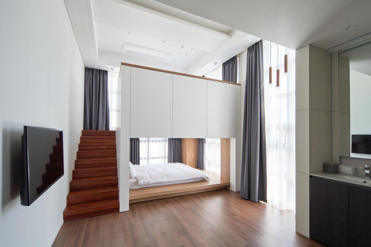 Space And Mood Busan Exterior photo